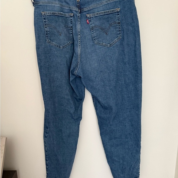 Levi's Blue Straight Leg Women's Pants - Picture 5 of 8